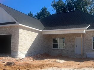 123 Early Dr, Byron, GA 31008