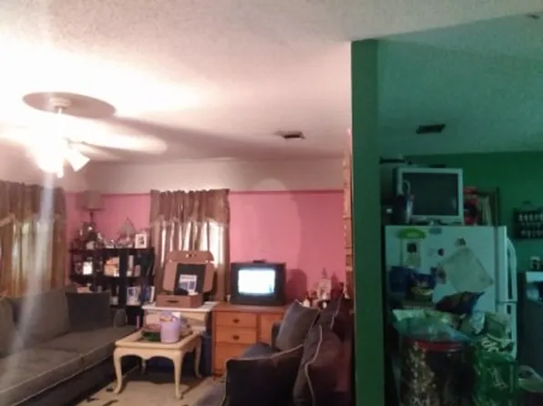 1328 Margaret St, Waycross, GA 31503