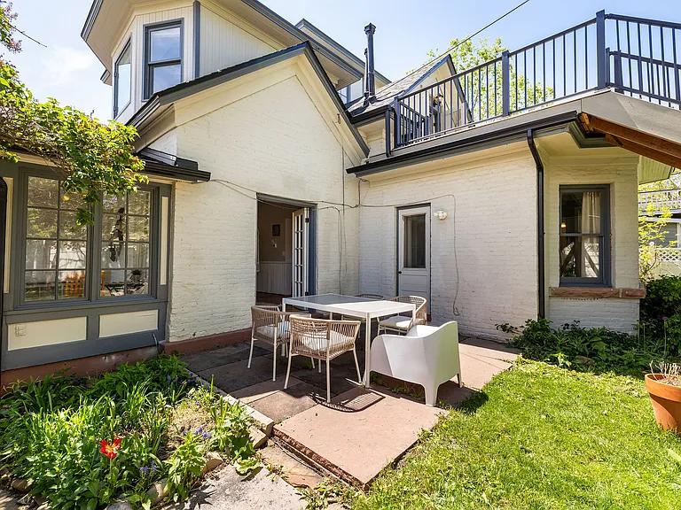 1813 Pine St #2 — Photo 20