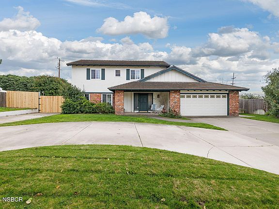 5th image of 830 Doverlee Dr