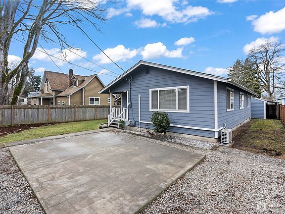 5th image of 5218 S Steele Street