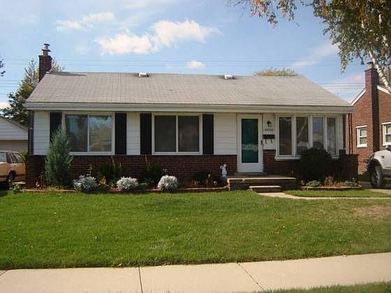 1st image of 28733 Bohn St