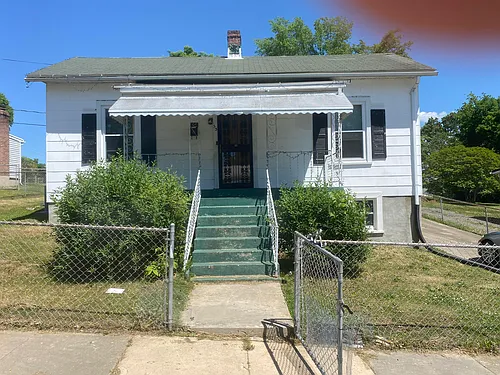 53 Ashlawn Dr Photo 1