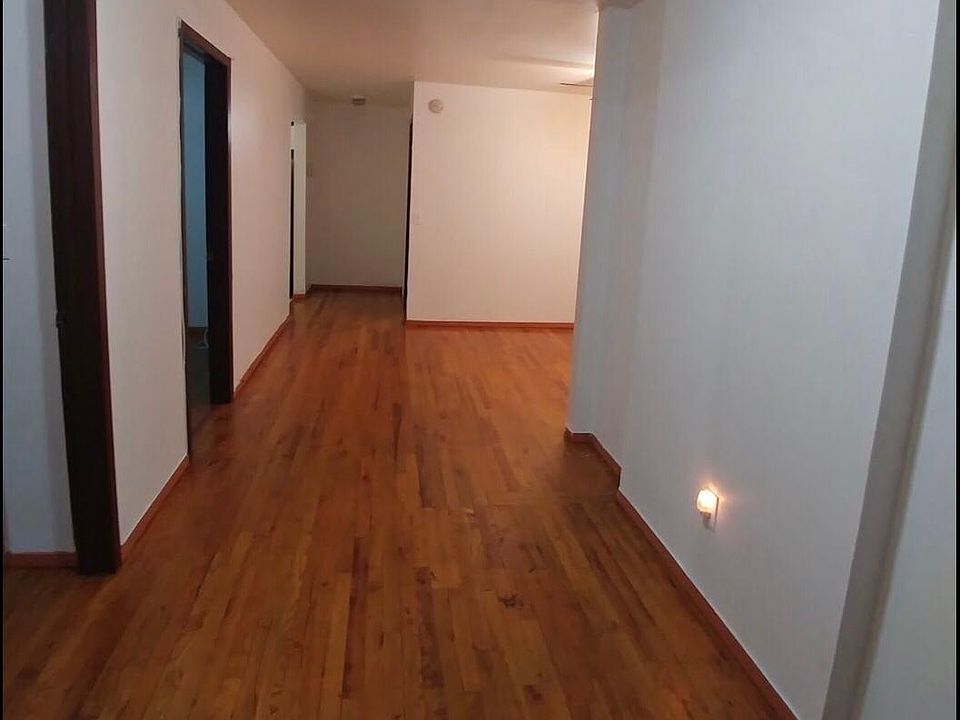 1st image of 9719 117th St