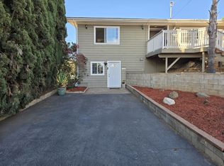 1186 N Rose St #B, Escondido, CA 92027