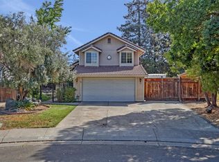 5702 Larcom Ln, Stockton, CA 95210