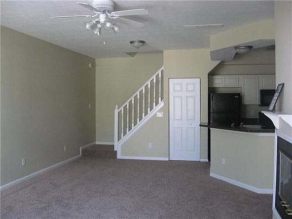2nd image of 6565 Green Haven Way