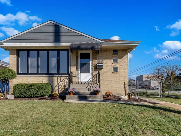 4401 N Osage Ave, Norridge, IL 60706