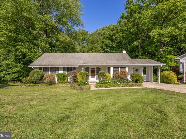 4721 Pickett Rd, Fairfax, VA 22032