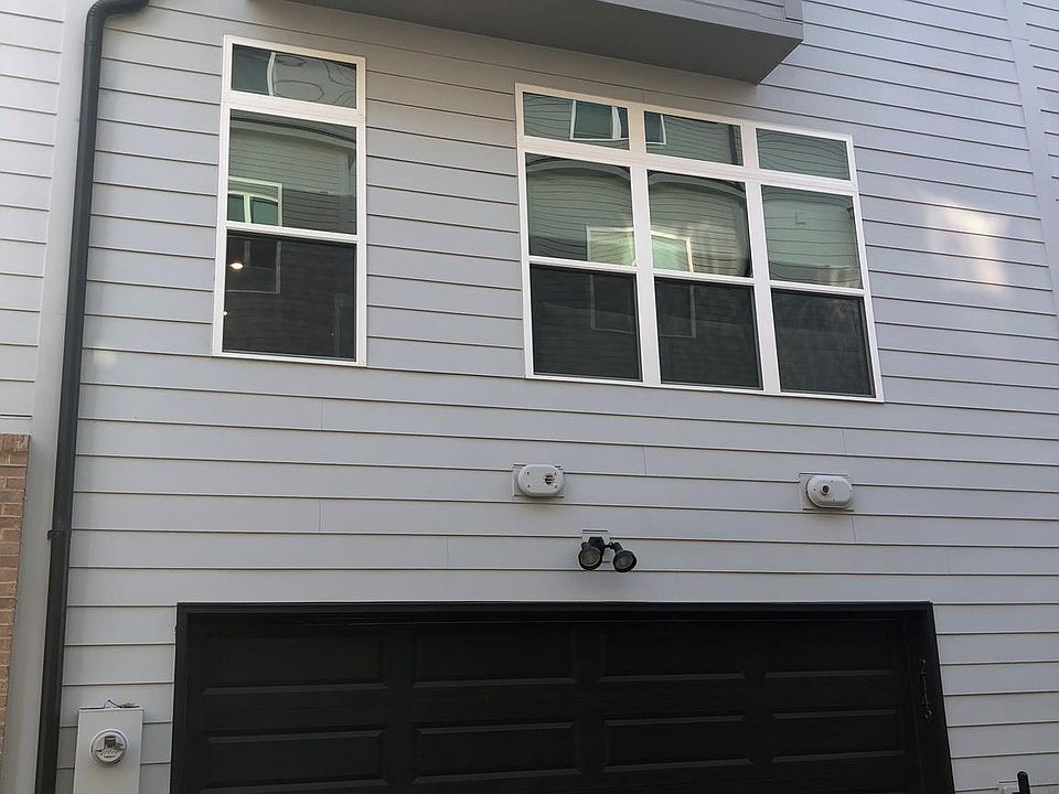2nd image of 2149 Tysons Ridgeline Rd