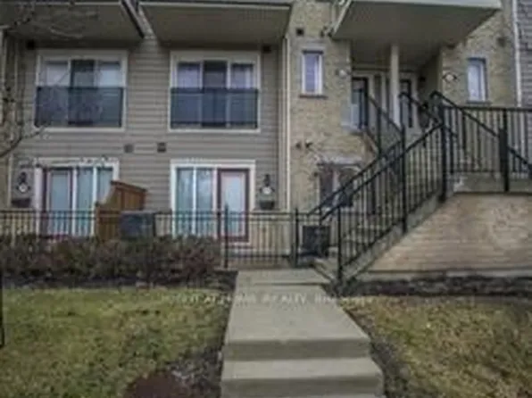5035 W Oscar Peterson Blvd #127, Mississauga, ON L5M 0P4