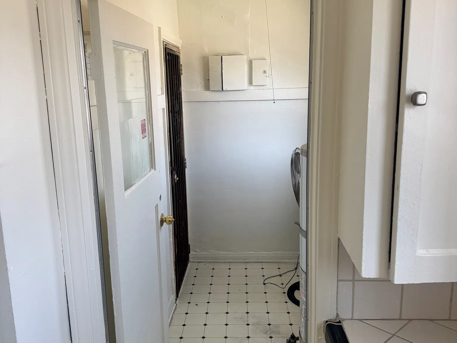 1 bed, 1000 sqft, $2,150 — Photo 4