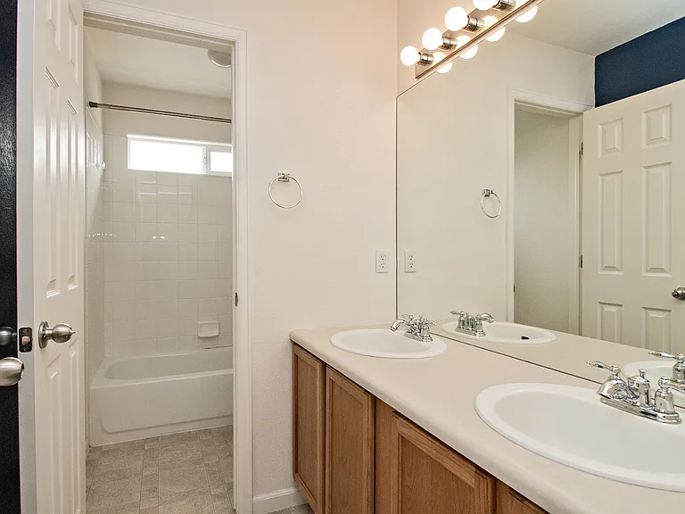8957 Kingston Heath Rd — Photo 25