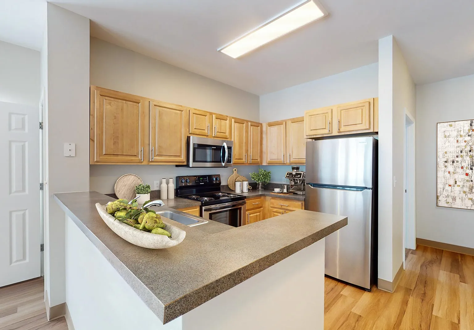Union Place — Photo 1