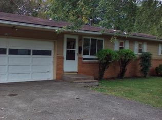 1310 S Meadowview Ave, Springfield, MO 65804