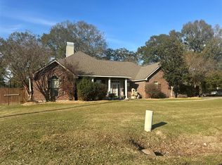 440 Vincent Rd, Lafayette, LA 70508