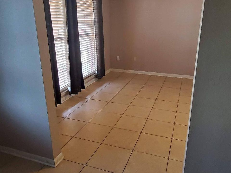 1st image of 3705 Melissa Dr