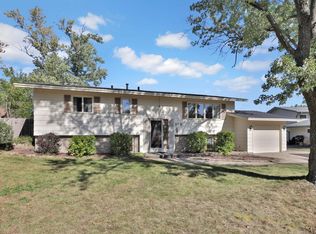 759 Hull Rd, Anoka, MN 55303