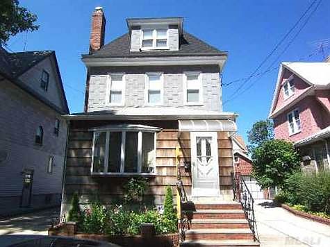 85-76 87 Street Front Pic