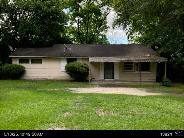 3994 Saint Charles Pl, Macon, GA 31206