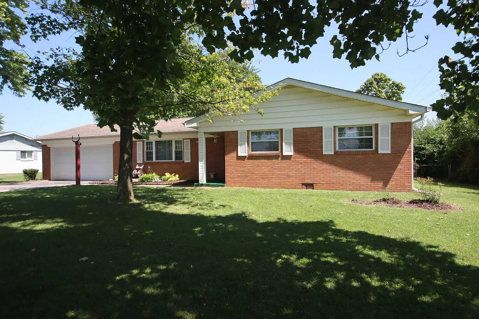 5441 Mendenhall Rd photo 1