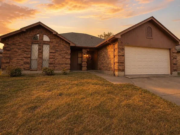 6206 Aires Dr, Arlington, TX 76001