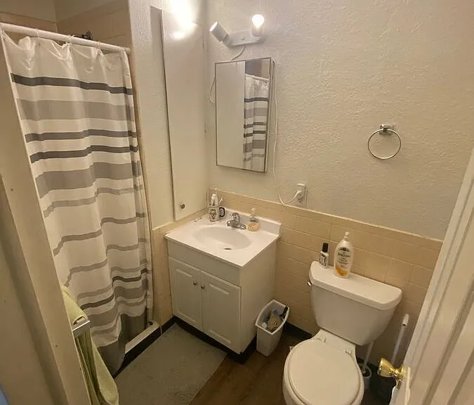 1526 N Lowell Blvd — Photo 7