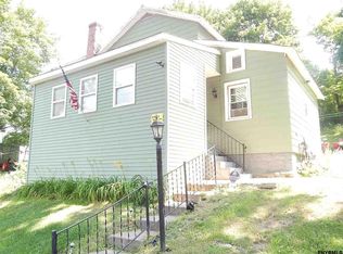29 Floral Ave, Canajoharie, NY 13317