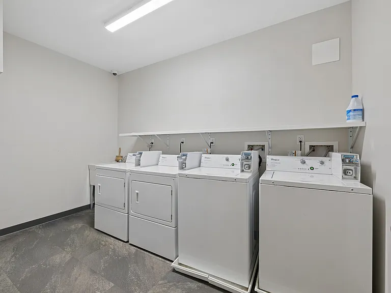 55 Bradford St — Photo 4