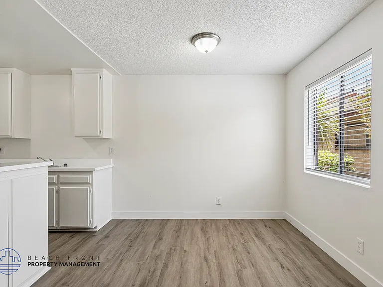 817 Hill St. — Photo 13
