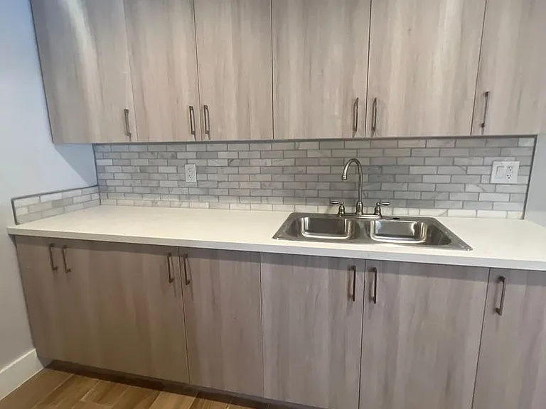 825 W Colden Ave — Photo 7
