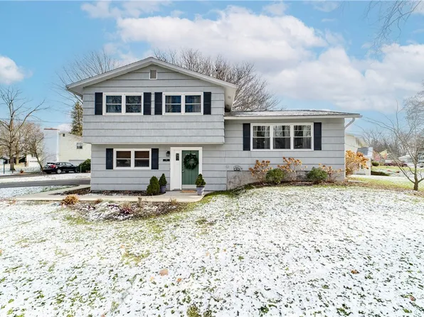 45 Bayberry Cir, Liverpool, NY 13090