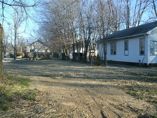 1st image of 1012 Covert Ave