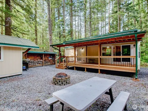 20 Goldrush Road, Deming, WA 98244