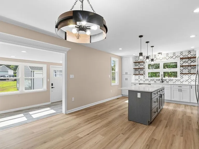 156 S Clearview Ave — Photo 16