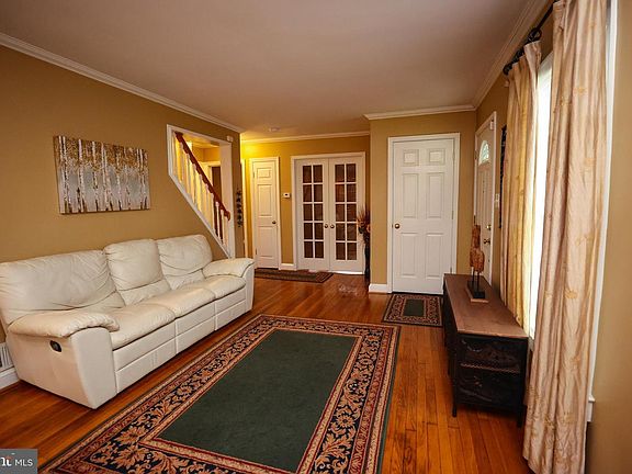3rd image of 3404 McComas Ave