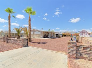 49566 Topaz Ave, Quartzsite, AZ 85346