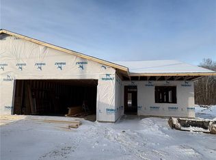 1808 Dorret Rd, Eau Claire, WI 54703