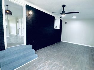 345 Lynhurst Dr, Fayetteville, NC 28314
