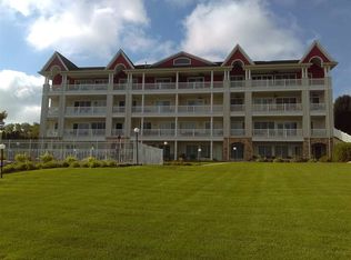 9042 E Hatchery Rd APT 6, Syracuse, IN 46567