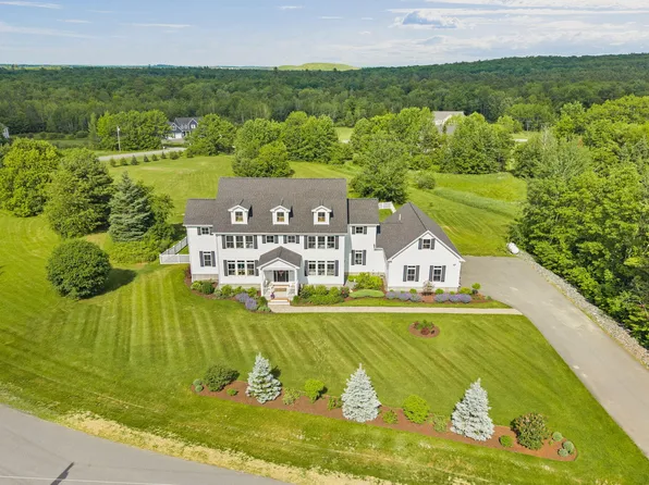 124 Dunton Circle, Hampden, ME 04444