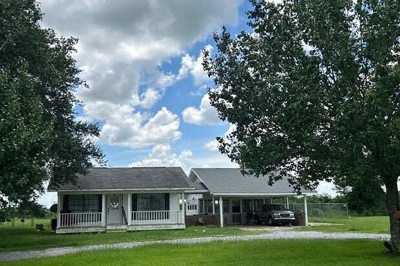 1st image of 133 Vidrine Ln
