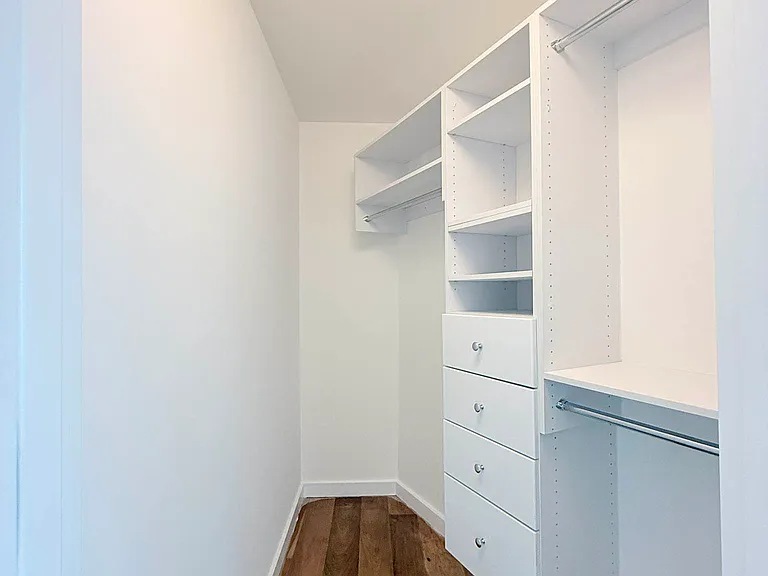 491 Keap St #12E — Photo 13