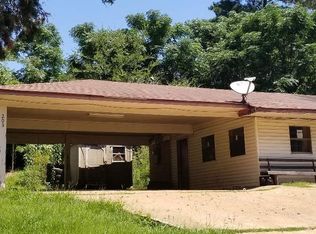 203 Turner Chapel Rd, Raleigh, MS 39153