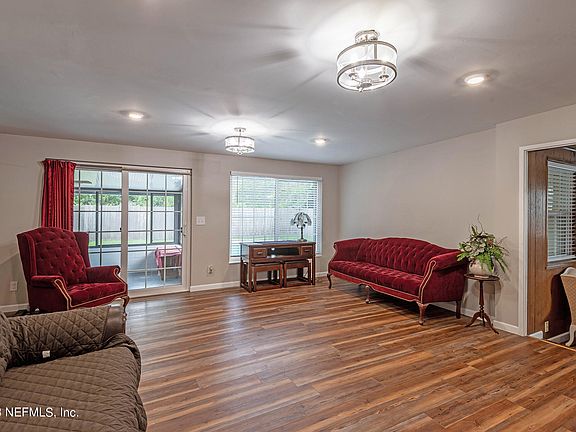 5th image of 5749 WILSON Boulevard