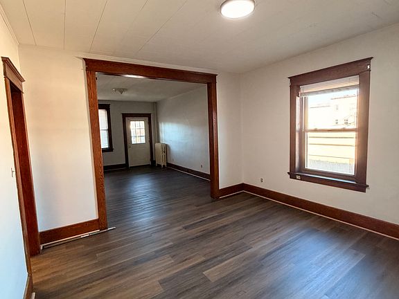 3rd image of 132 Lenox Ave #2