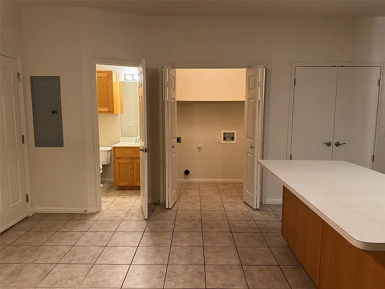 9 Deerfield Dr #B — Photo 7
