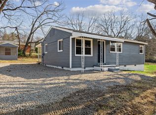 107 Hawkins Ave, Salisbury, NC 28144