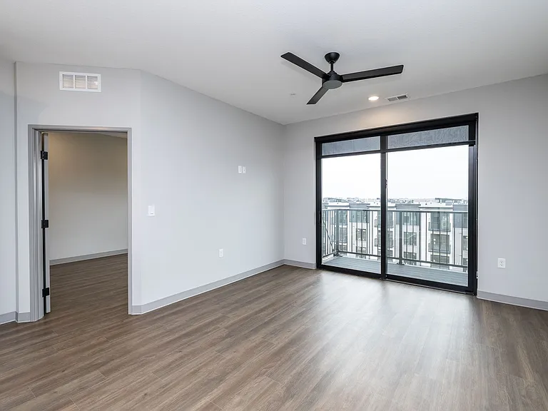 Spectrum Heights NEW! — Photo 12