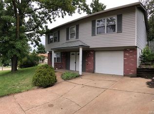 12723 Spanish Village Dr, Bridgeton, MO 63044